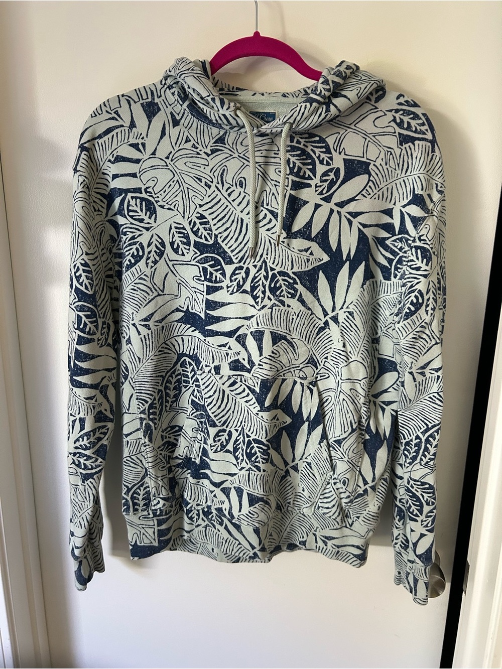 J. Crew Men's Navy and white Leaf-Print Sweatshirt